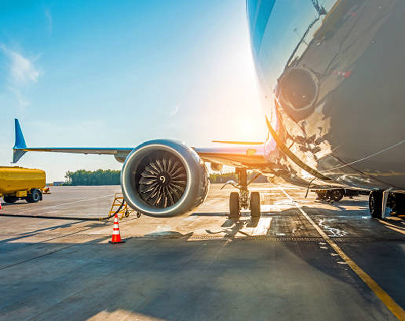 Jet engine