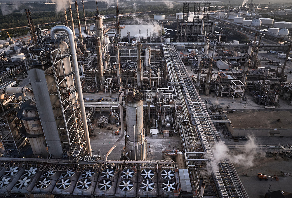 Aerial view of Lemont Refinery operations