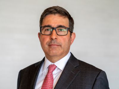 Edgar Rincón headshot