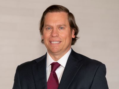 Stephen McNabb headshot