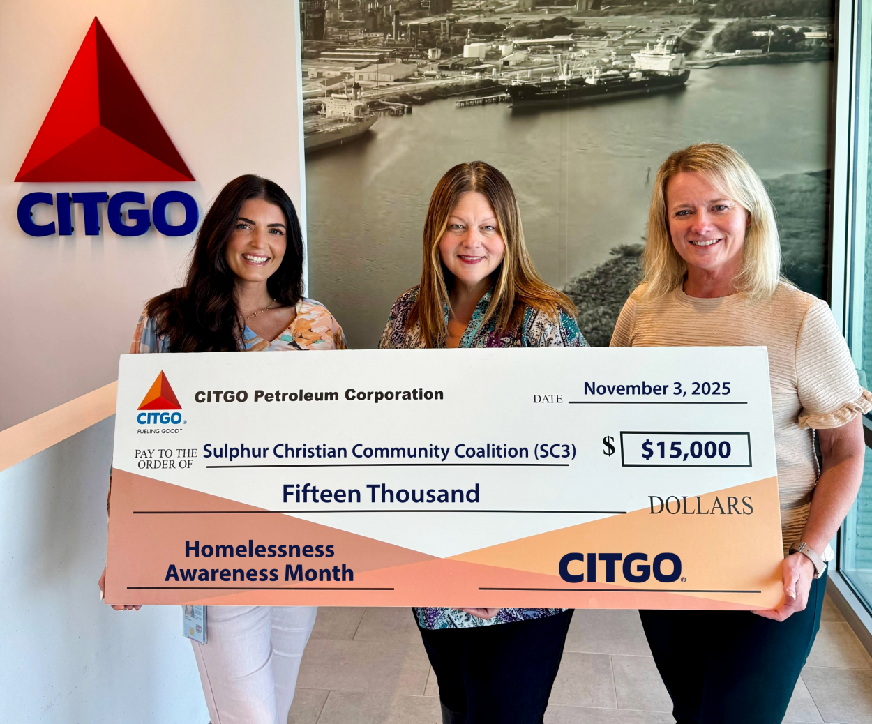CITGO Lake Charles Refinery presents a $15,000 donation to Sulphur Christian Community Coalition (SC3) in support of its Hope Refuge program.